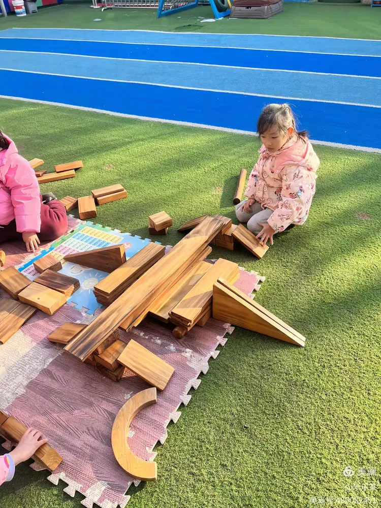 大四班户外搭建